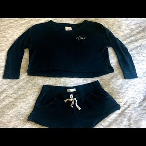 Gilly Hicks PJ Set